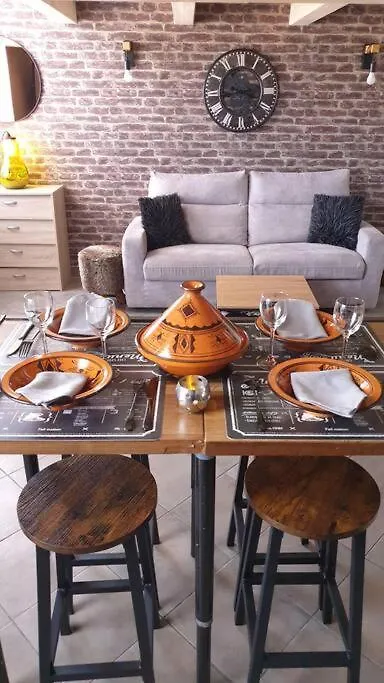 Apartment Castel Du Soleil, Bord De Mer, 4 Pers Saint-Cyr-sur-Mer