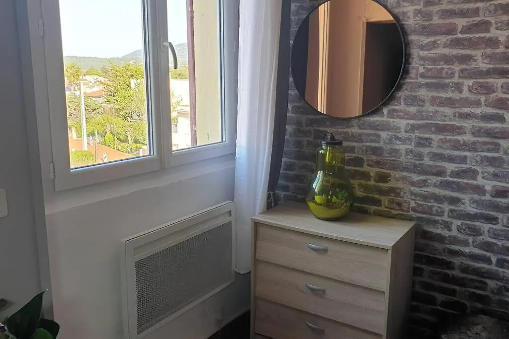 Castel Du Soleil, Bord De Mer, 4 Pers Saint-Cyr-sur-Mer