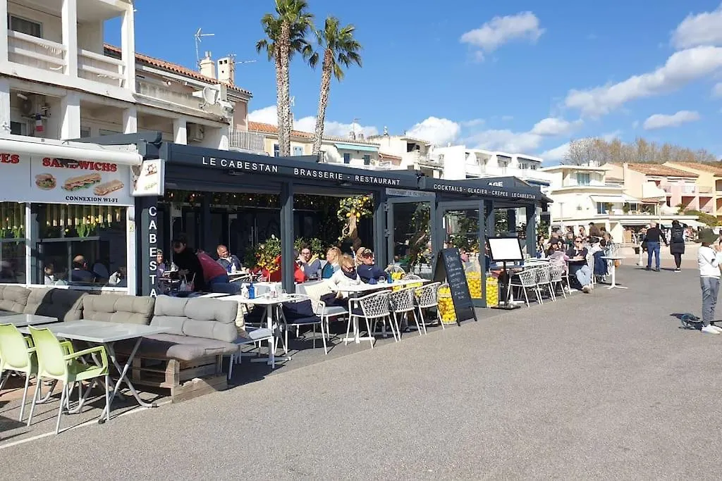 Castel Du Soleil, Bord De Mer, 4 Pers Saint-Cyr-sur-Mer Apartment
